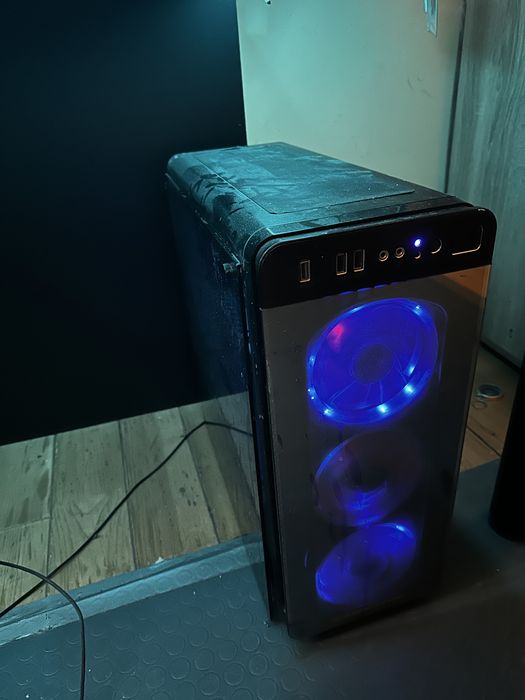 Геймърски компютър :)