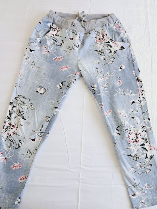 Pantaloni 3/4 mărimea XL, 46