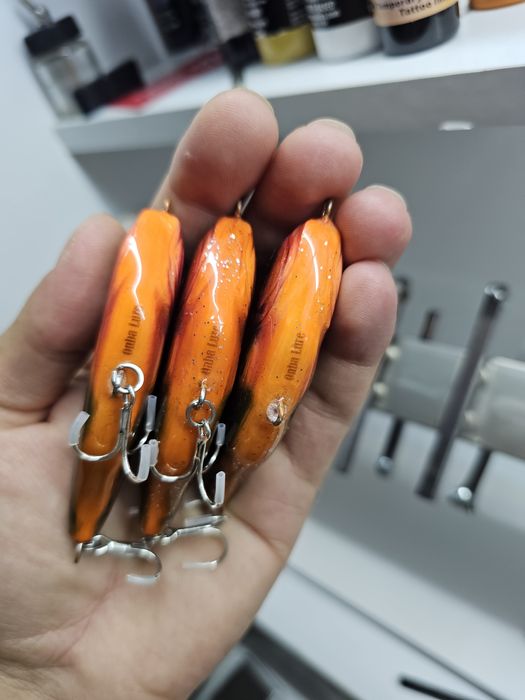 Ръчно изработен джърк модел Bilbo цвят Дракон за риболов на щуки