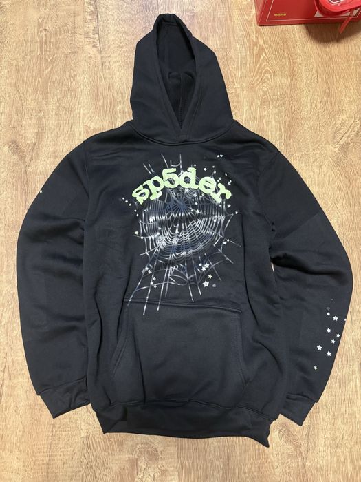 Spider екип, Оригинално Nike горнище, Zara официален панталон, тениска