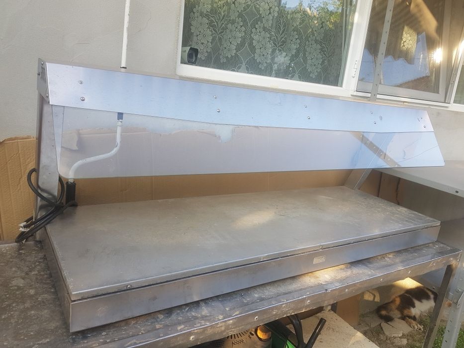 Plita calda (vitrina) Lincat
