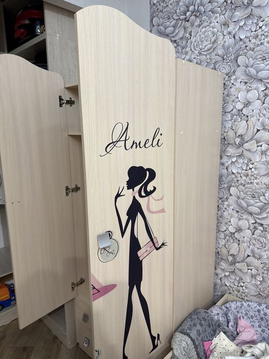 Продам детский шкаф