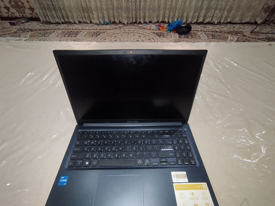 Asus Vivobook Core i5