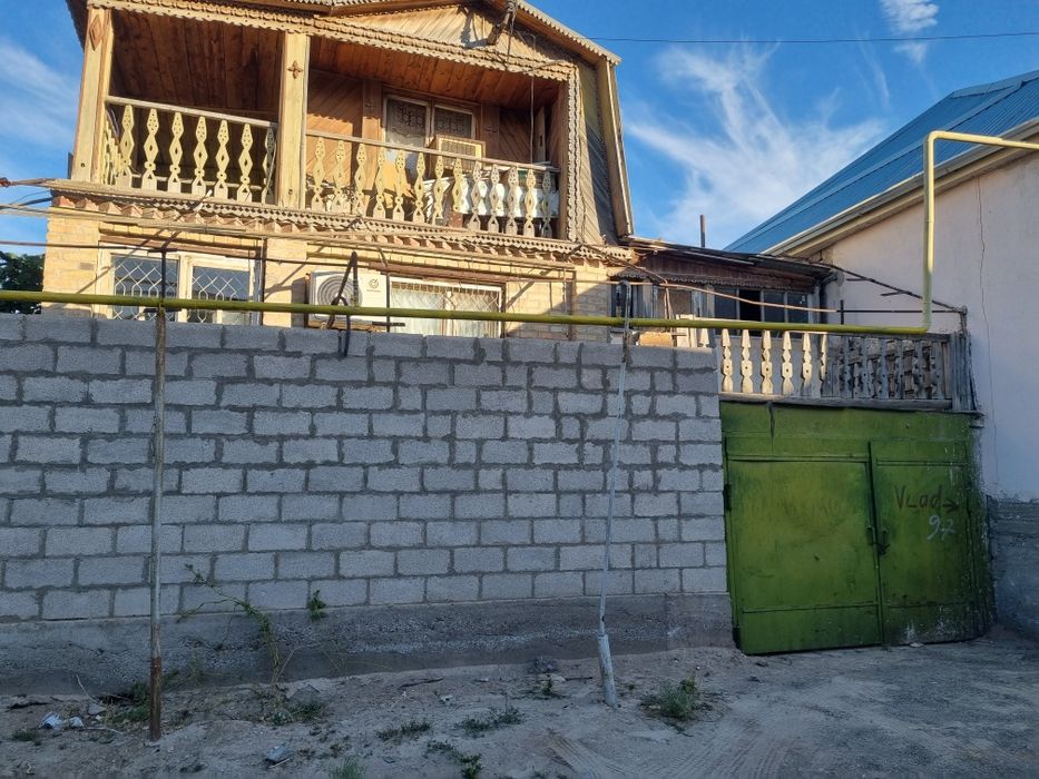 Продаётся  Дача Уазис, 2 этажный Дом баня, басейн, летний зимний гараж