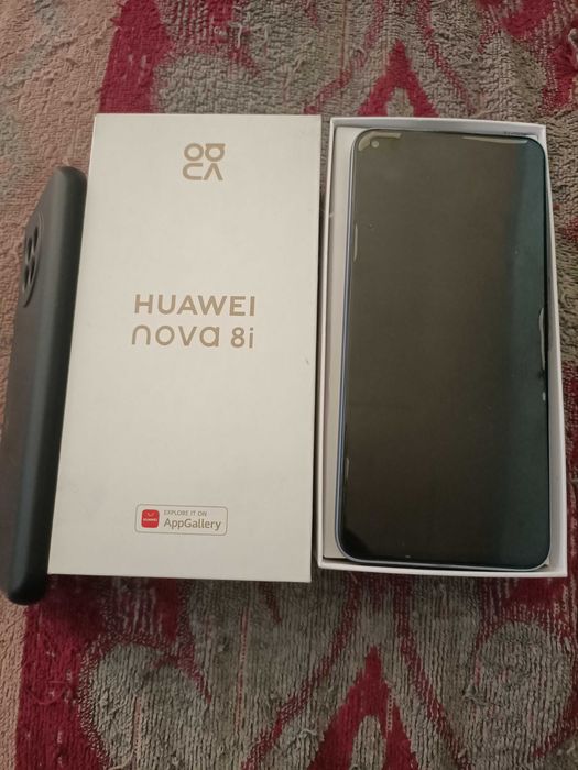 Huawei Nova 8i с гарантией