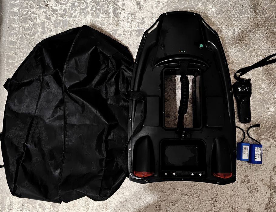 Кораблик прикормочный, для рыбалки