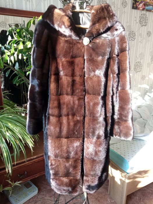 Продам шубу норковая
