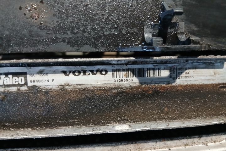 Set radiatoare motor 31274553 31293550 30612864 31274553 31293550 306