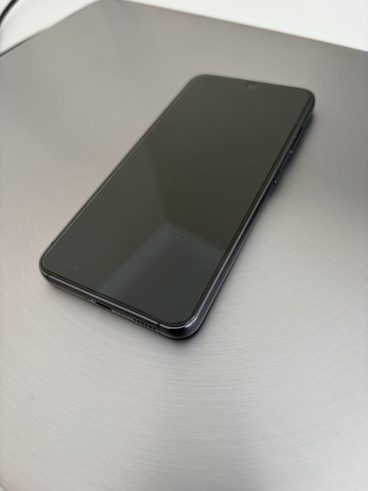 Samsung Galaxy S23 256GB Phantom Black – Stare Excelentă, Baterie 93%