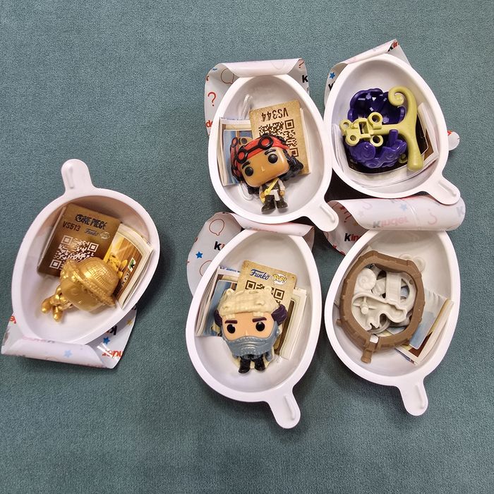 Kinder joy One Piece