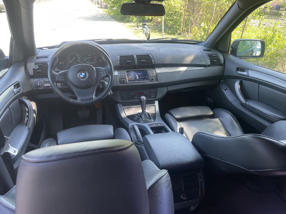 BMW X5 e53 facelift