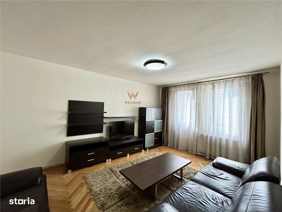Apartament cu 3 camere decomandate, 2 bai, Zona centrala