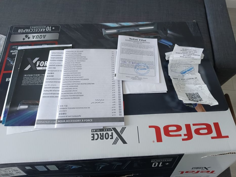Продам пылесос Tefal (моющий и сухой уборки)