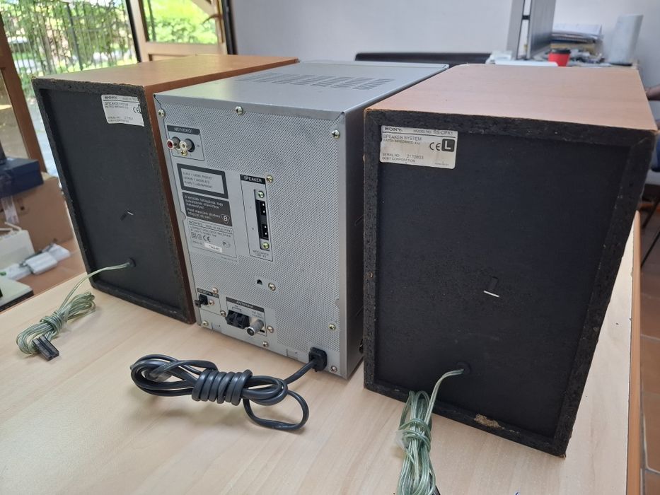 Sistem audio Sony CMT-CPX1 + boxe originale | CD / Casetă / Radio | Sunet foarte bun