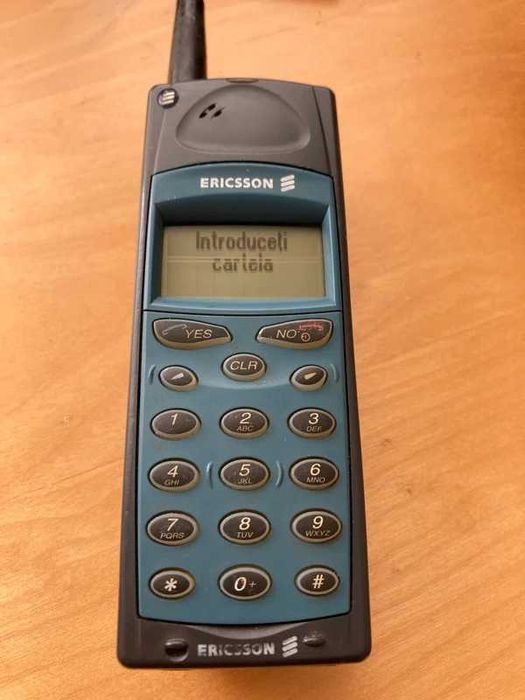 Telefon rar: Ericsson a1018s