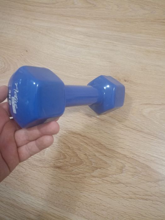 Малки гирички 2 броя по 3кг