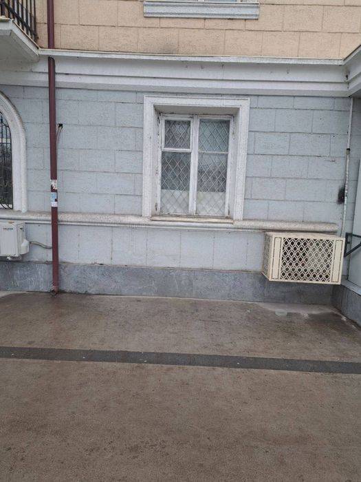 Срочно продается квартира под нежилое