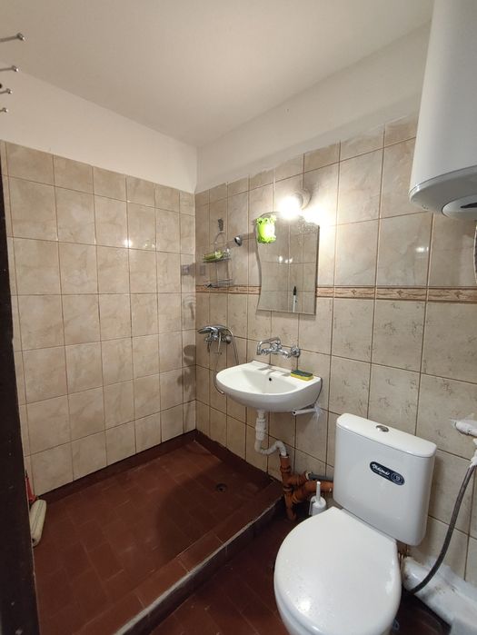 Дава се под наем Двустаен апартамент в Варна, м-т Траката - 44 кв.м за 290.7 € - Снимка #6