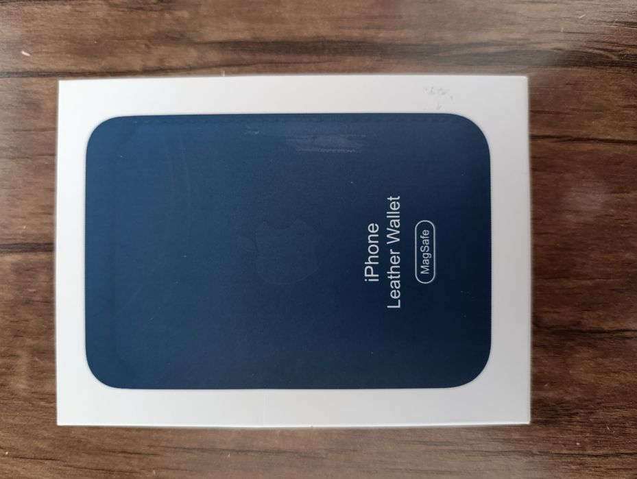 iPhone Leather Wallet (Magsafe).