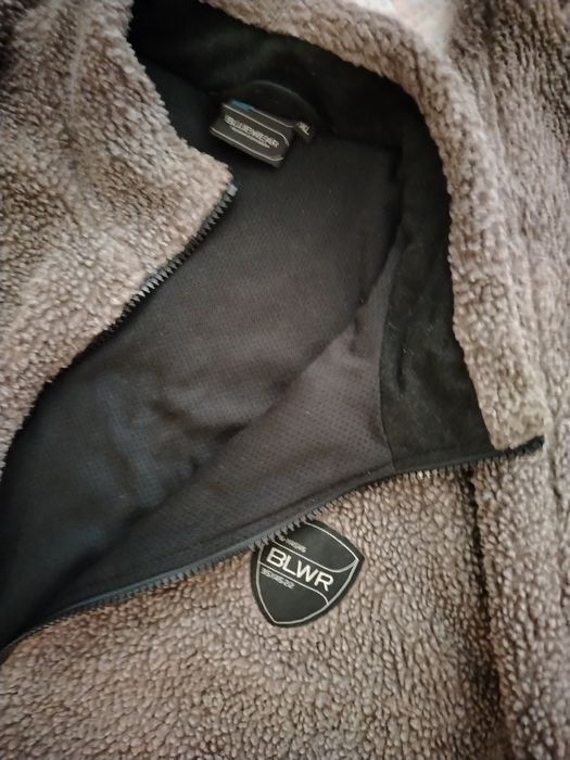 Мъжко суичър XL размер