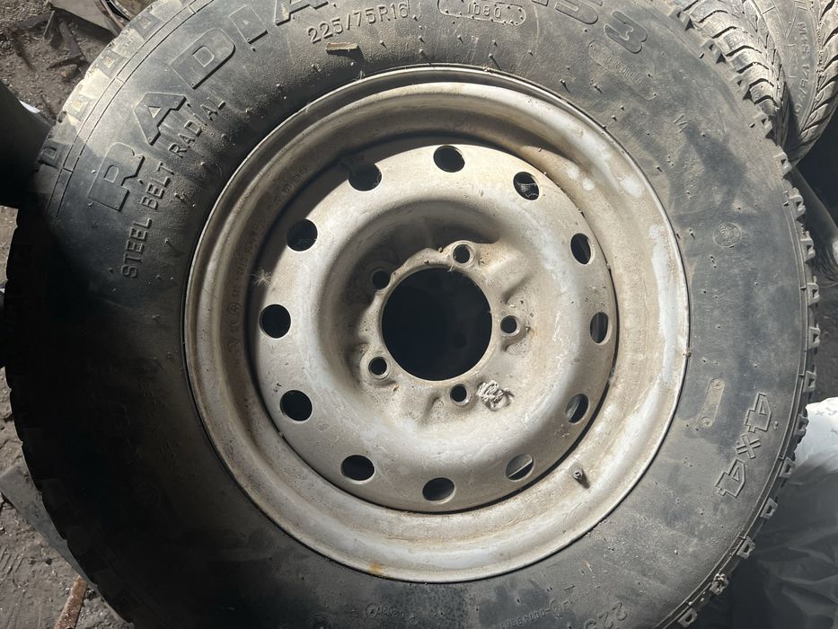 Шины модели К-151 в размере 225/75R16