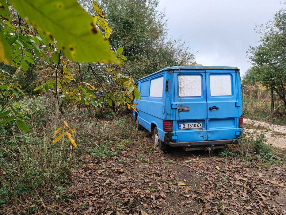 Бус Мерцедес MB1000