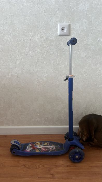Продам самокат детский