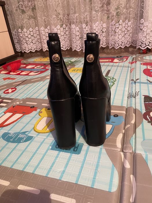 Продам обувь демисезон