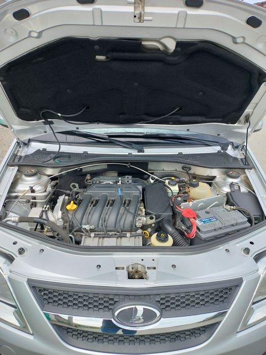 Лада Лагус серебристый