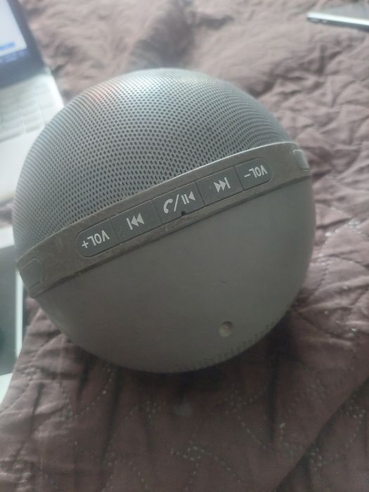 Boxa Bluetooth. Funcțională