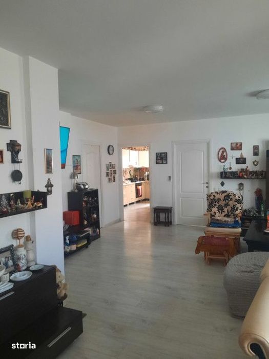 Vila spatioasa Academia de Marina