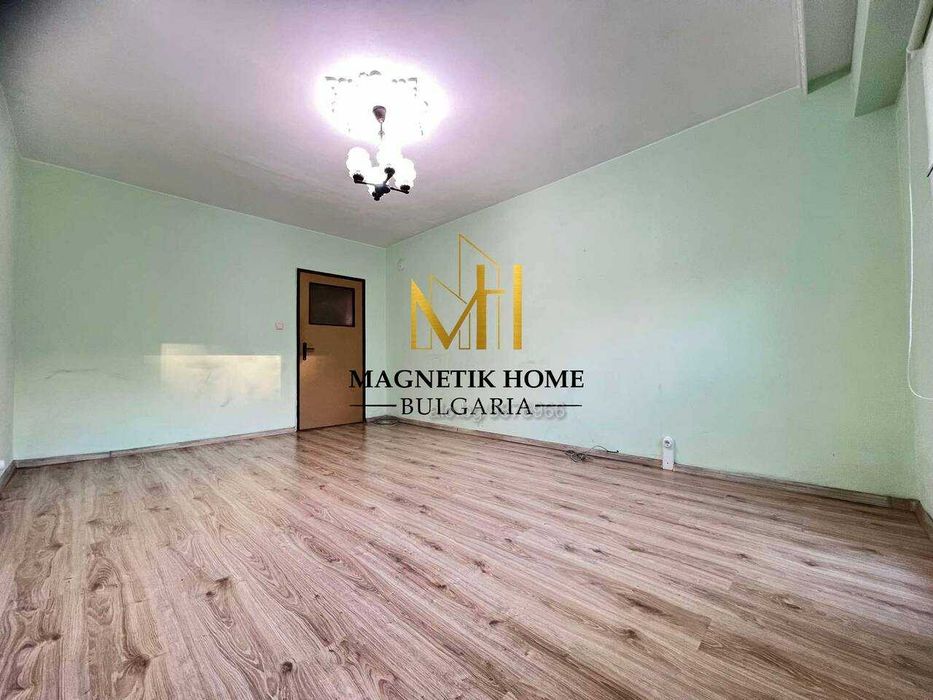 Приветлив ЧЕТИРИСТАЕН апартамент с ТОПЛА ВОДА до парка в ж.к. Изгрев