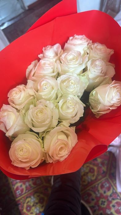 Цветы , срочно 5 тыщ