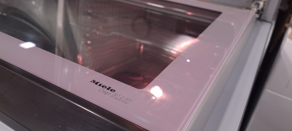 Фурна за вграждане Miele H4215B