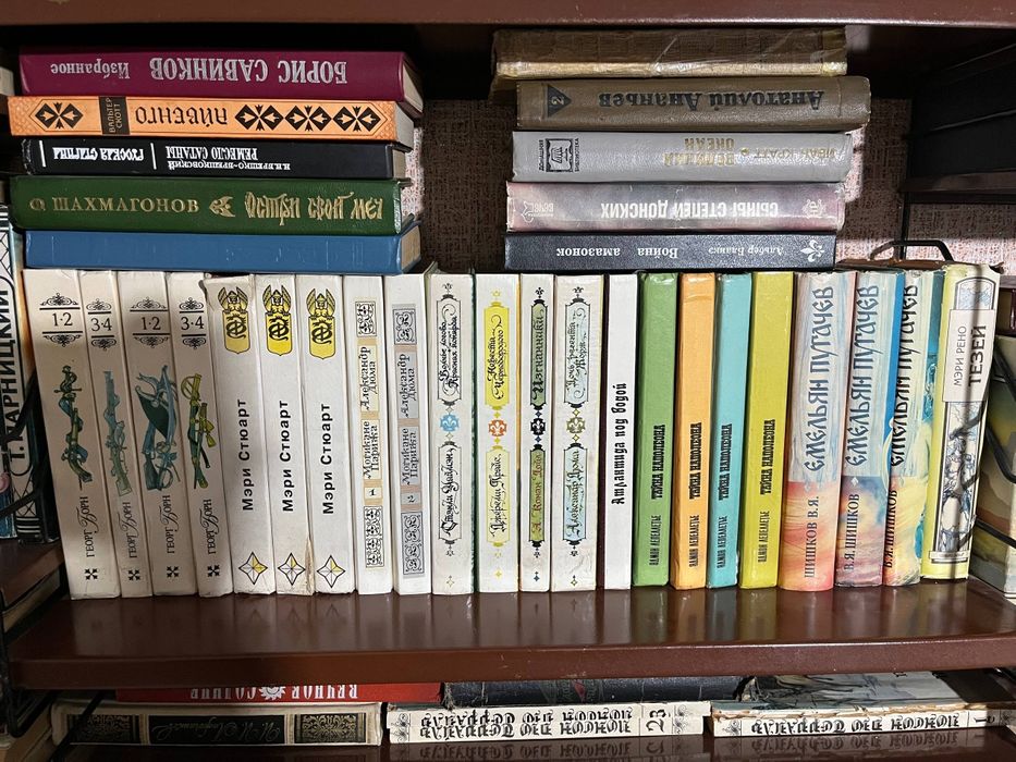 Отдам в хорошие руки книги