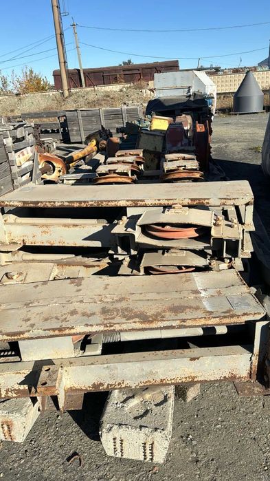 Толкатель канатный УТК-16-80-00