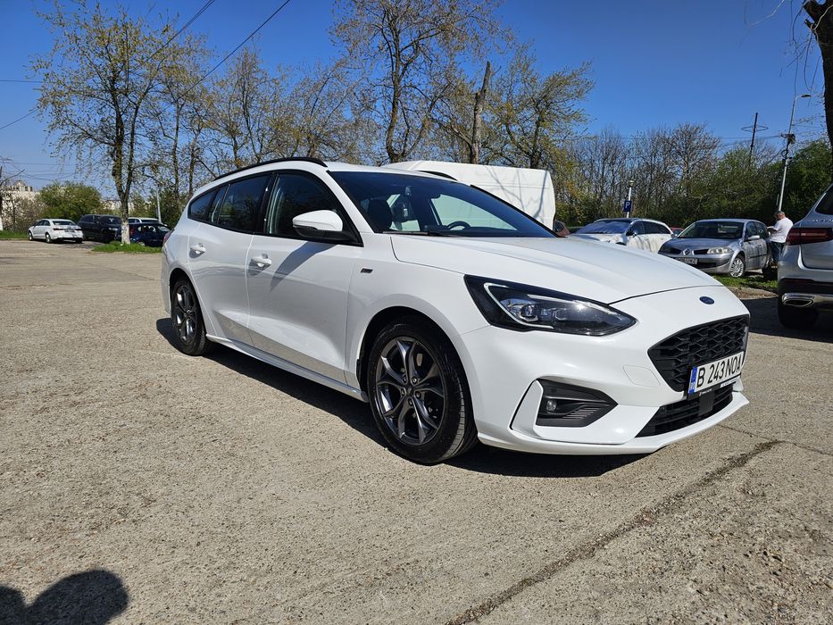 FORD Focus 2021 — imagine 3