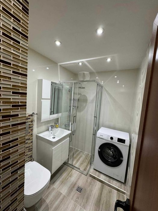 Дава се под наем Двустаен апартамент в София, Дружба 2 - 65 кв.м за 450 € - Снимка #2