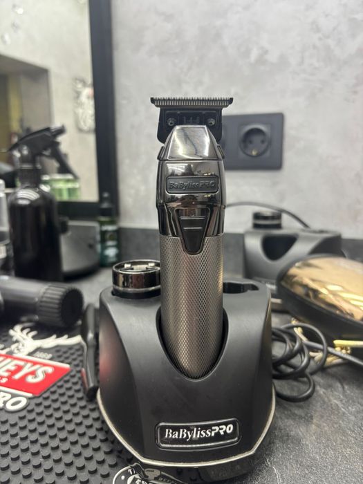 Продам триммер Babyliss-pro
