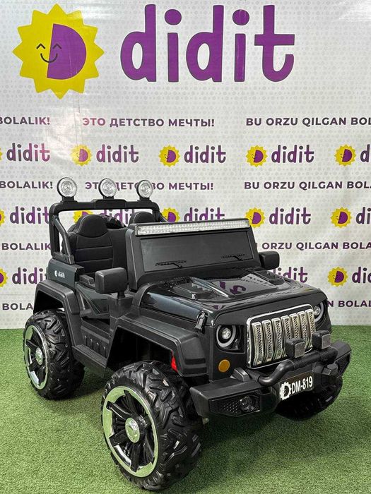 Bolalar mashinasi DM-819