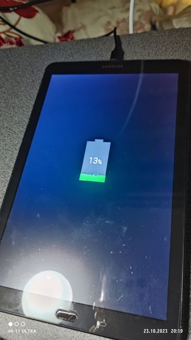 Продам планшет Samsung