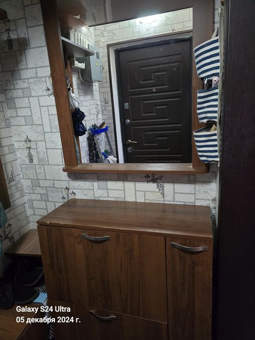 Шкаф прихожая б/у