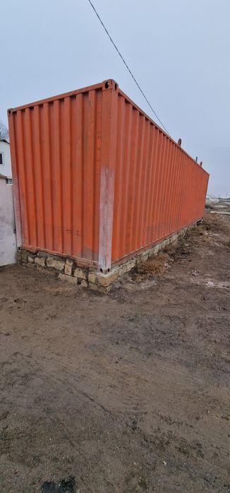 Контейнер 40т  іші жасалған.