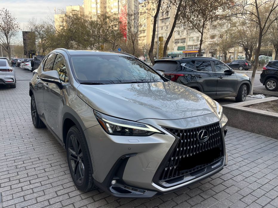 Lexus NX350hybrit AWD 2025 Full