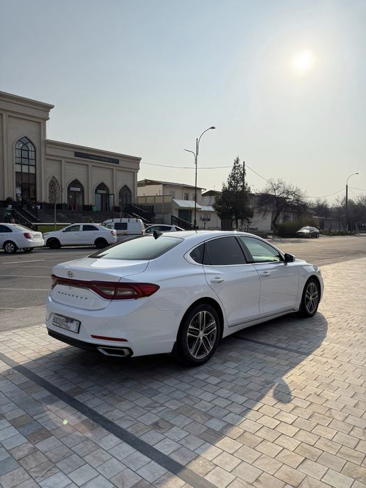 Hyundai Grandeur Azera Хюндай sonata tucson elantra chevrolet kia bmw