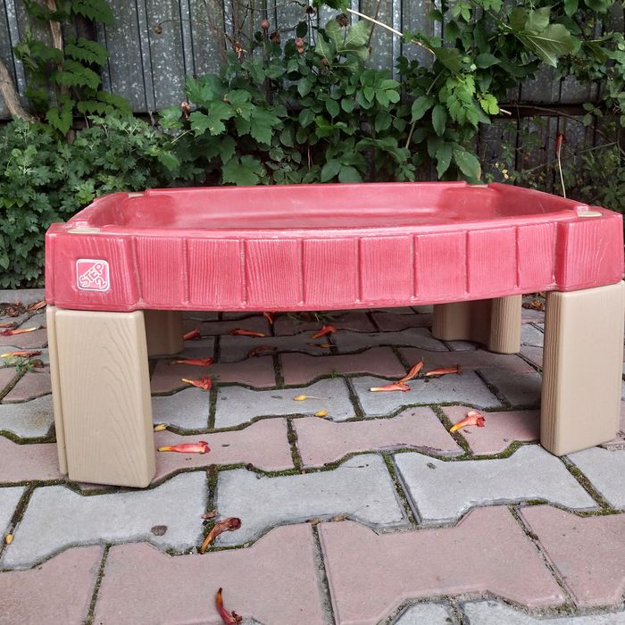 Песочница стол с крышкой