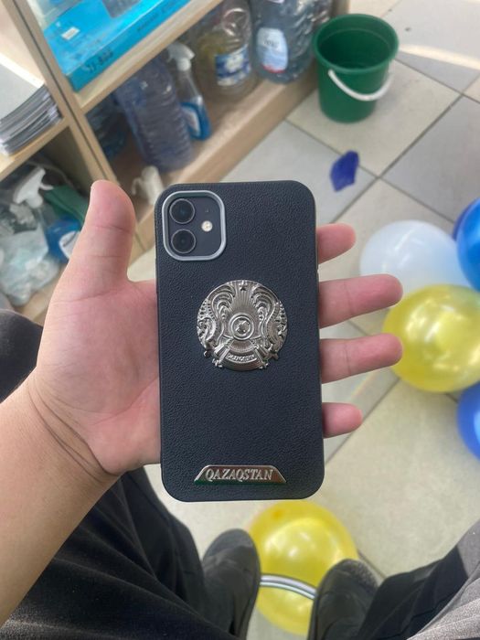 Айфон 11 В хорошем состоянии