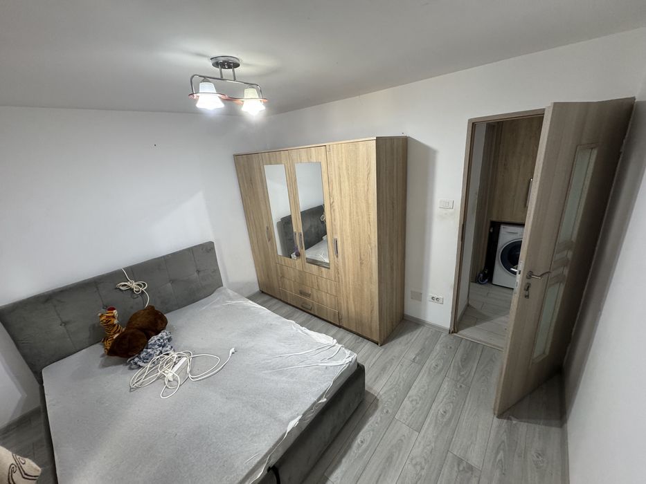 De vanzare apartament 2 camere decomandat 62mp utili parter inalt 2 bai
