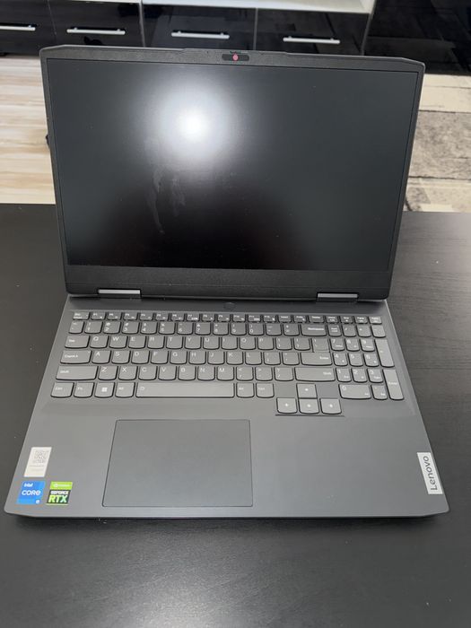 Laptop Gaming Lenovo 15IAH7 RTX 3060 i5 12450H 16GB RAM