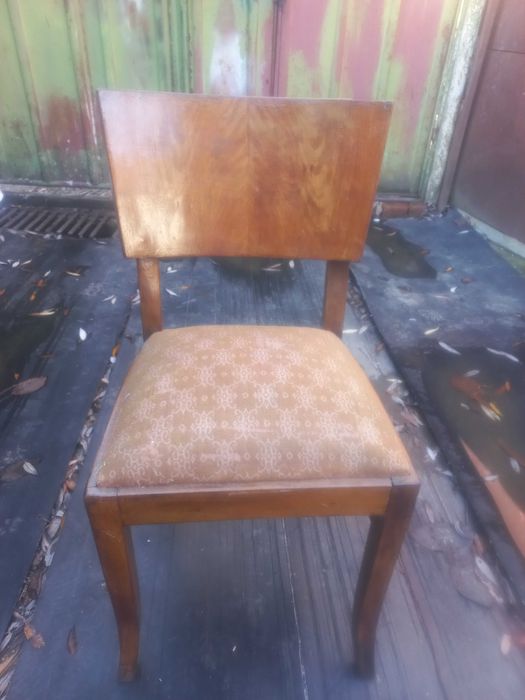 Стара разтегателна маса